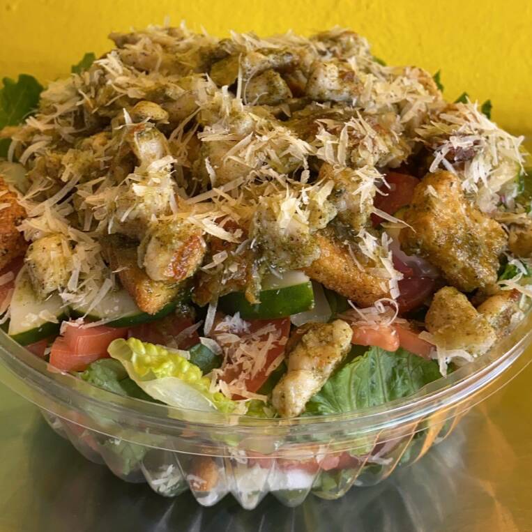 Ensalada Pollo al Pesto