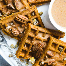 Waffle de Cajeta con Nuez
