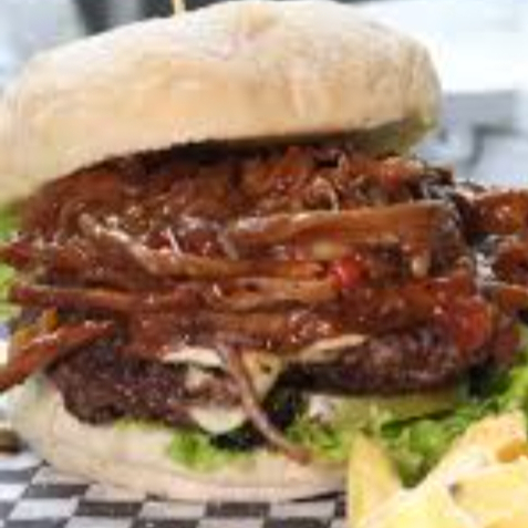 Hamburguesa ropa vieja