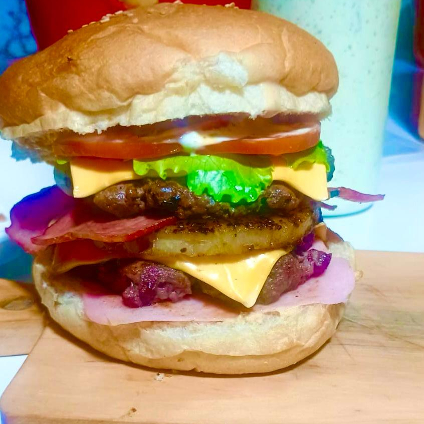 hamburguesa hawaiana
