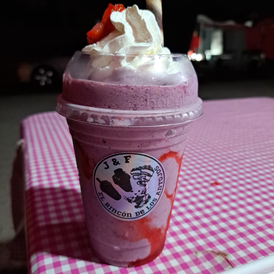 Malteada Frutos Rojos