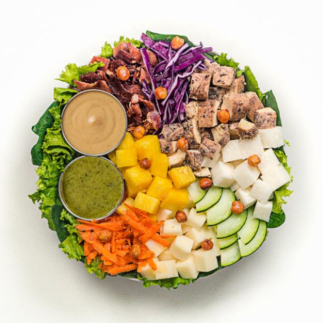 Ensalada Pineapple Chicken Bay