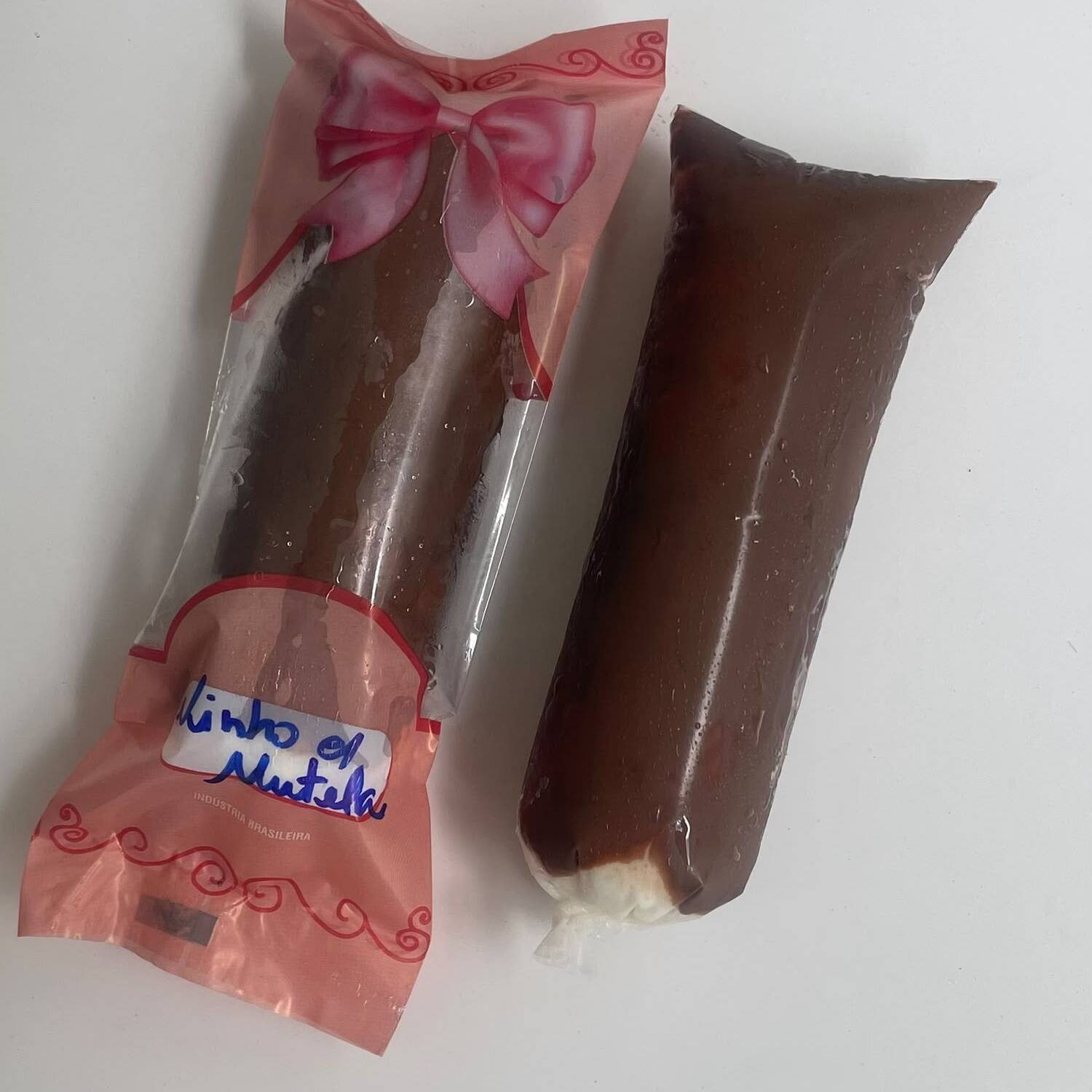 Delicioso geladinho gourmet sabor ninho com nutella