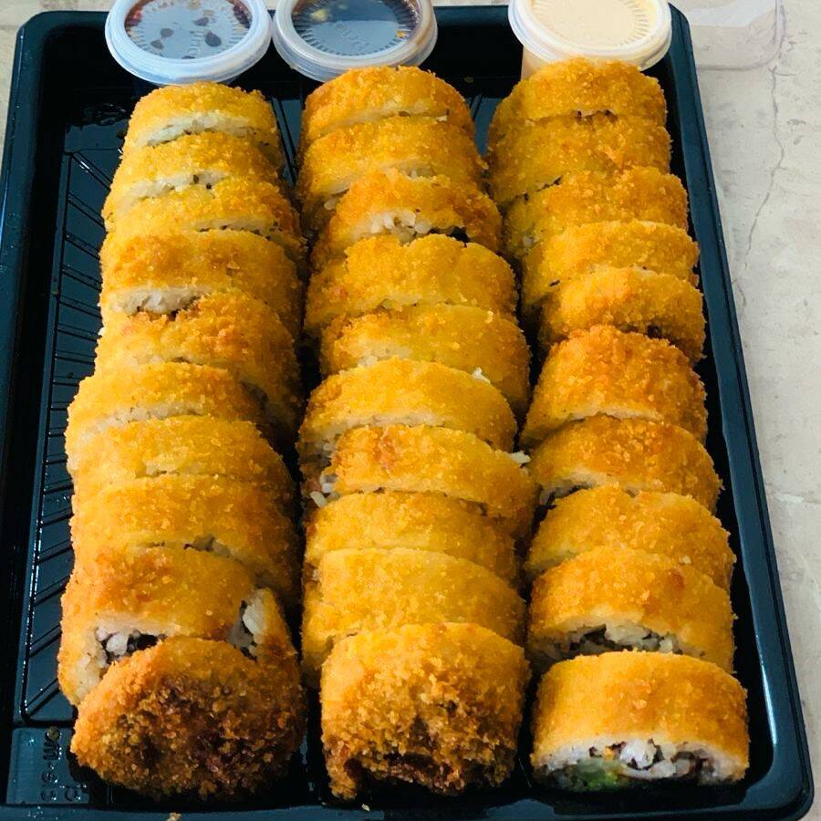 3 Rollos De Sushi Mar y Tierra
