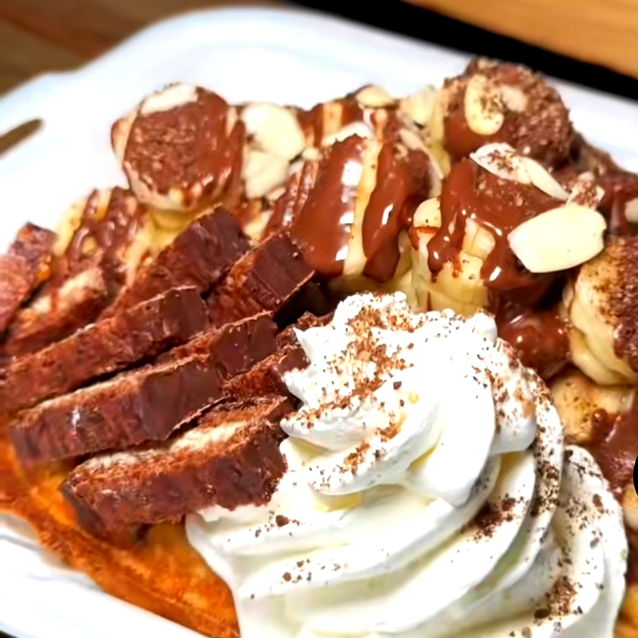 Waffle Banano con Kinder Delice