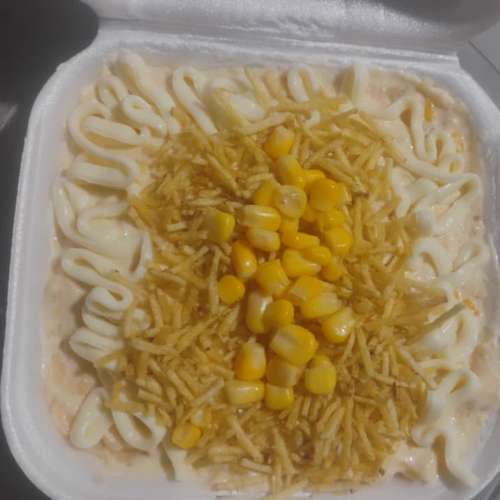 Batata,frango,creme de leite ,milho ,queijo , requeijão