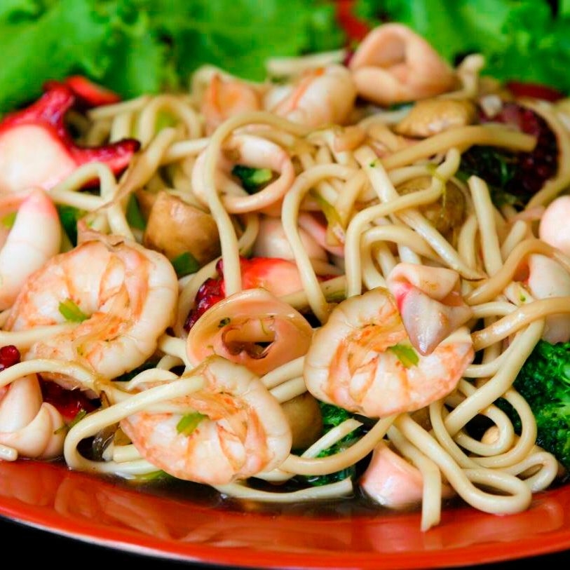 Yakisoba de Mariscos