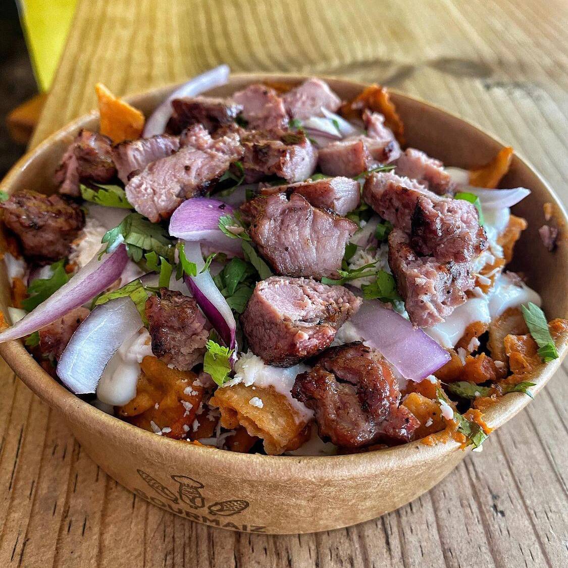 Chilaquiles con Arrachera..