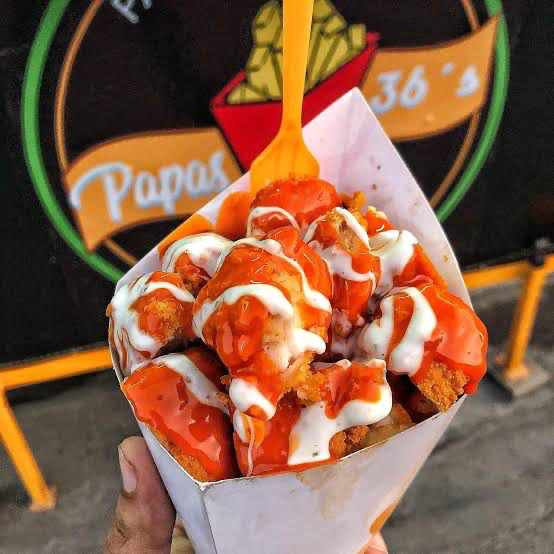 Boneless con Papas en Cono Grande