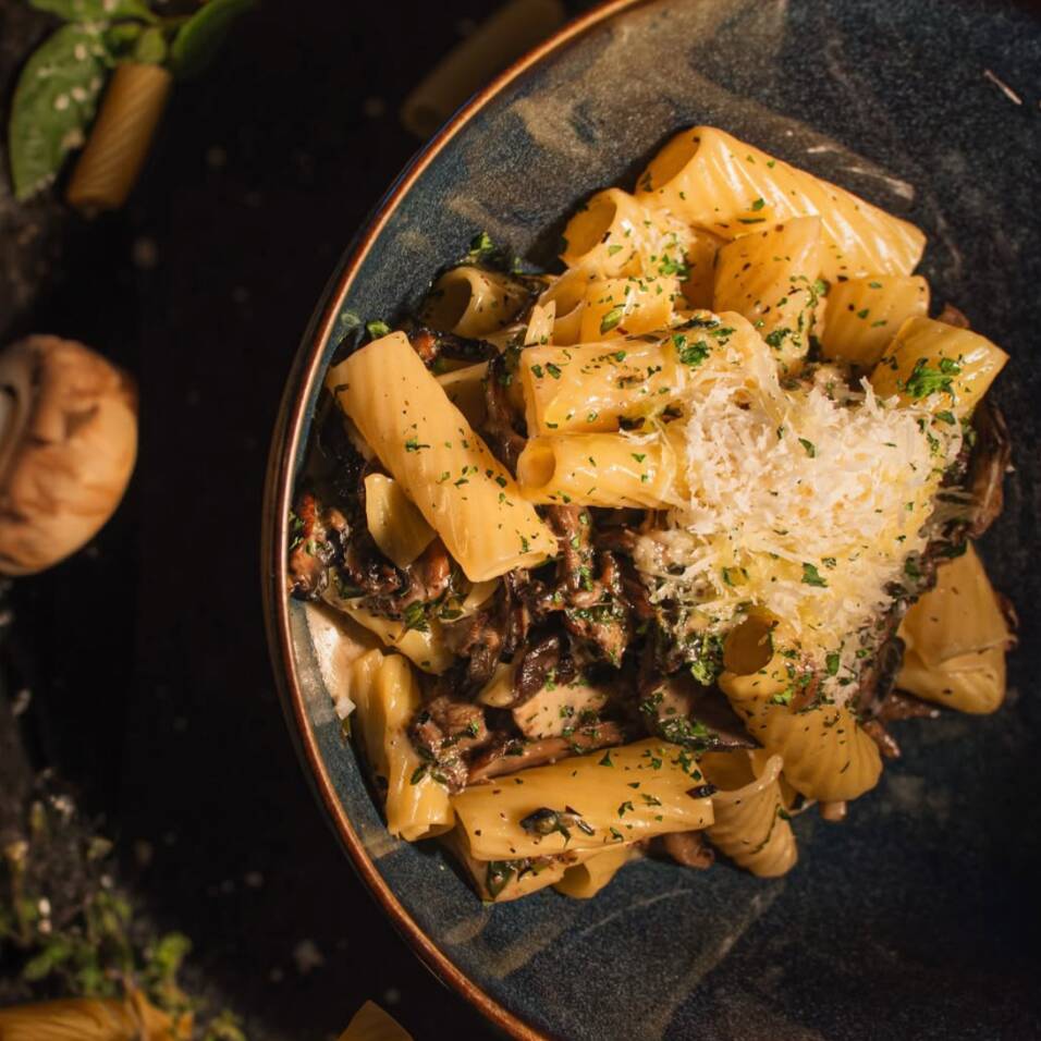 Rigatonni Ai Funghi E Tartufo