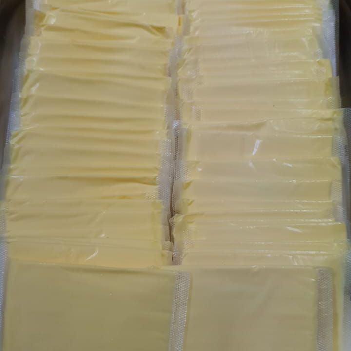 QUESO AMARILLO