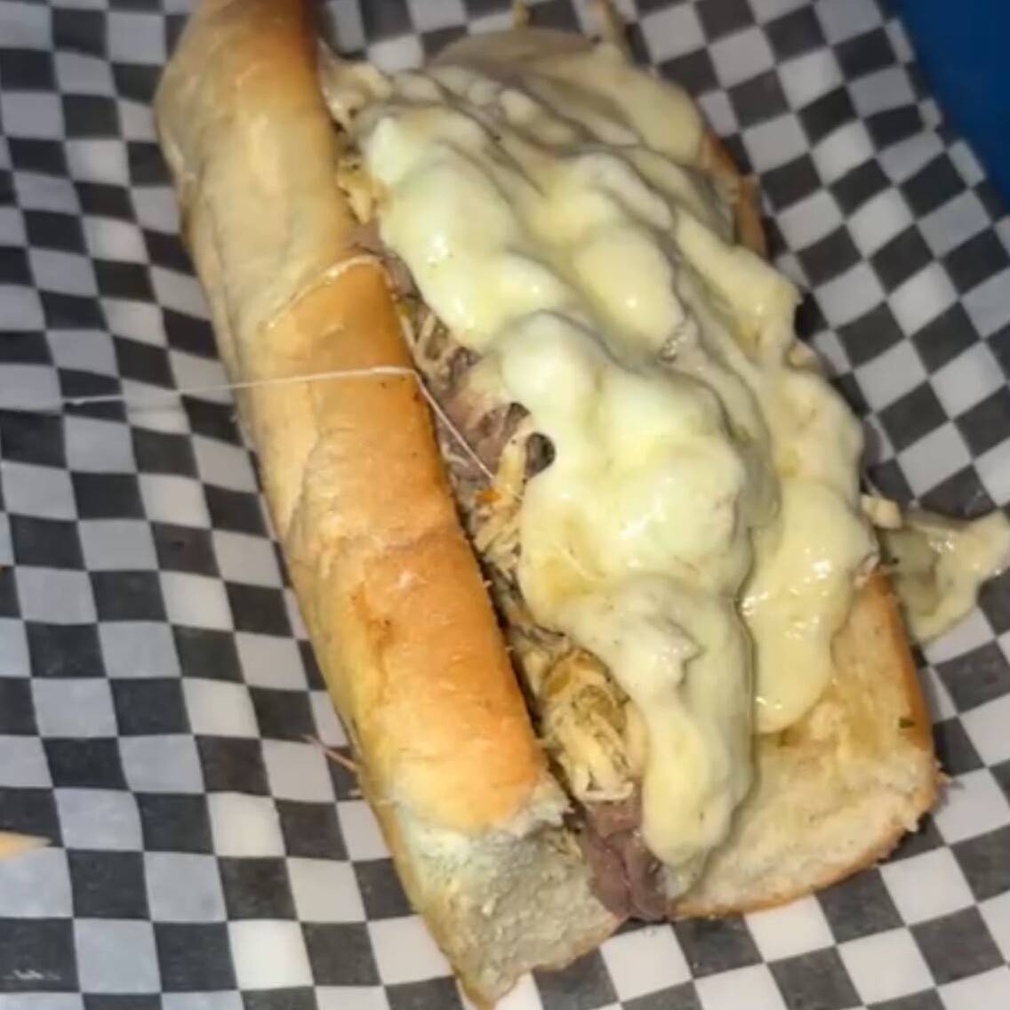 Sándwich Mixto (Carne y Pollo)