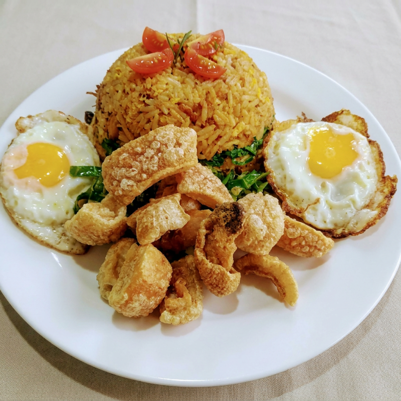 Sensacional mexidão preparando, feijão, arroz, carne cozida, linguiça defumada, ovos, etc acompanha couve, torresmo pururuca da casa, farofa , batata rústica da casa
bife De Pernil Ou Linguiça Caseira
Escolher A Carne :Digitar Na Observação..Tradicional Enviamos Línguiça Caseira