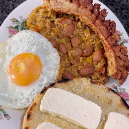 Calentado con Chicharrón