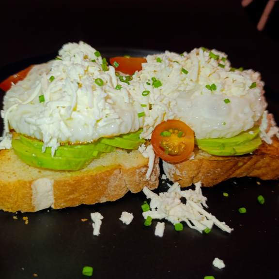 Tostada Avocado