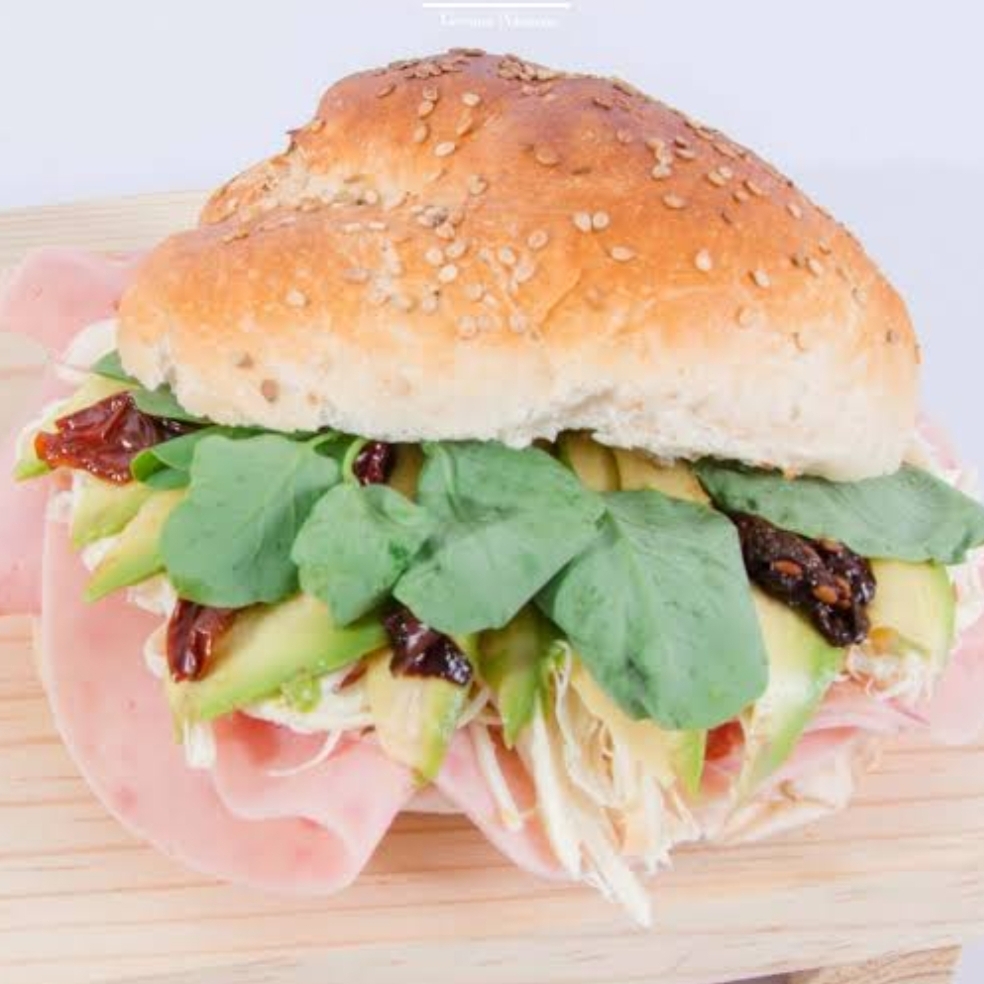 Cemita de Jamón