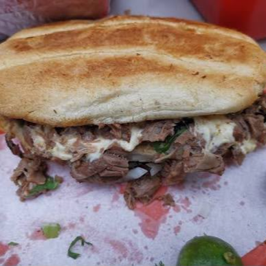 Suadero con Quesillo