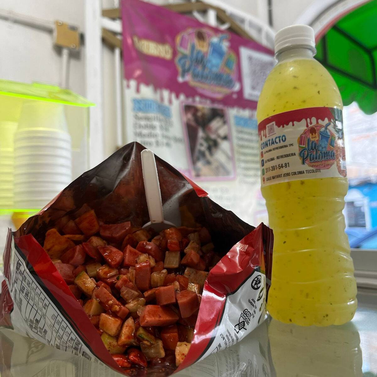 TOSTITOS MAS AGUA FRESCA