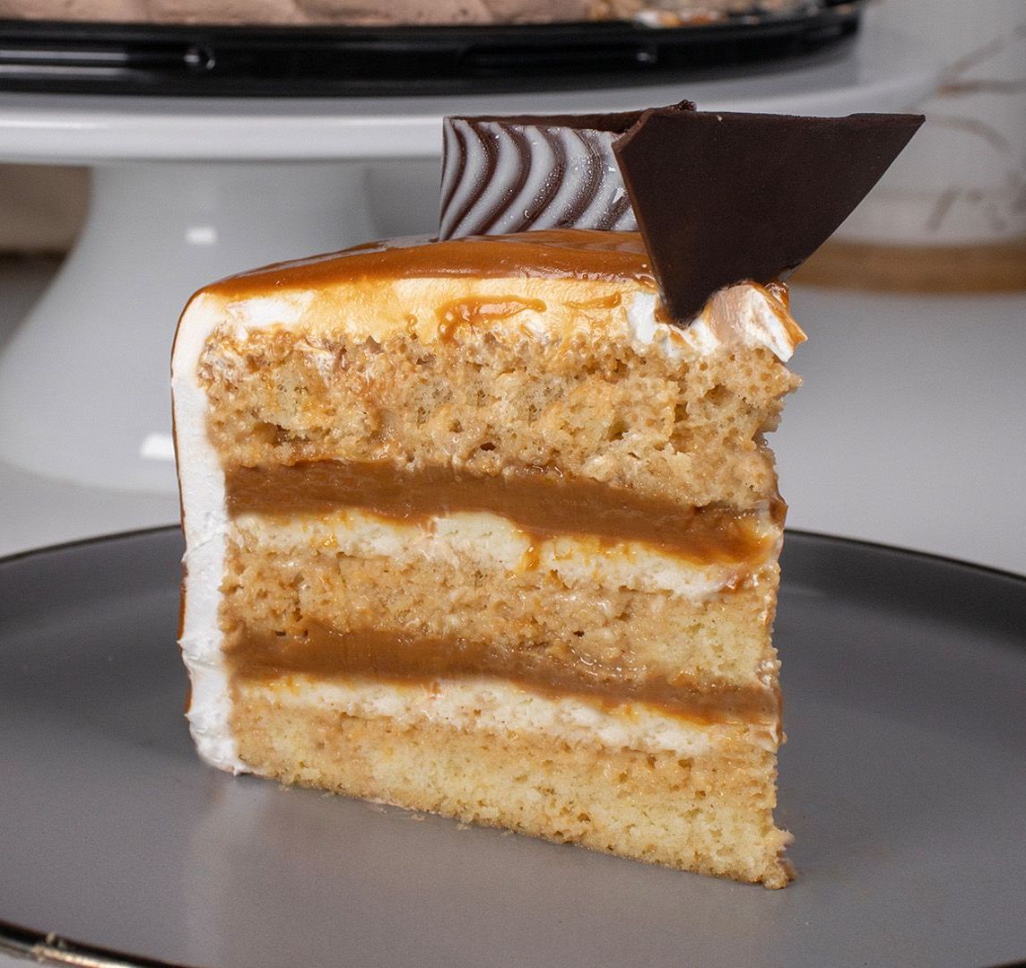 Rebanada Pastel Suspiro De Cajeta
