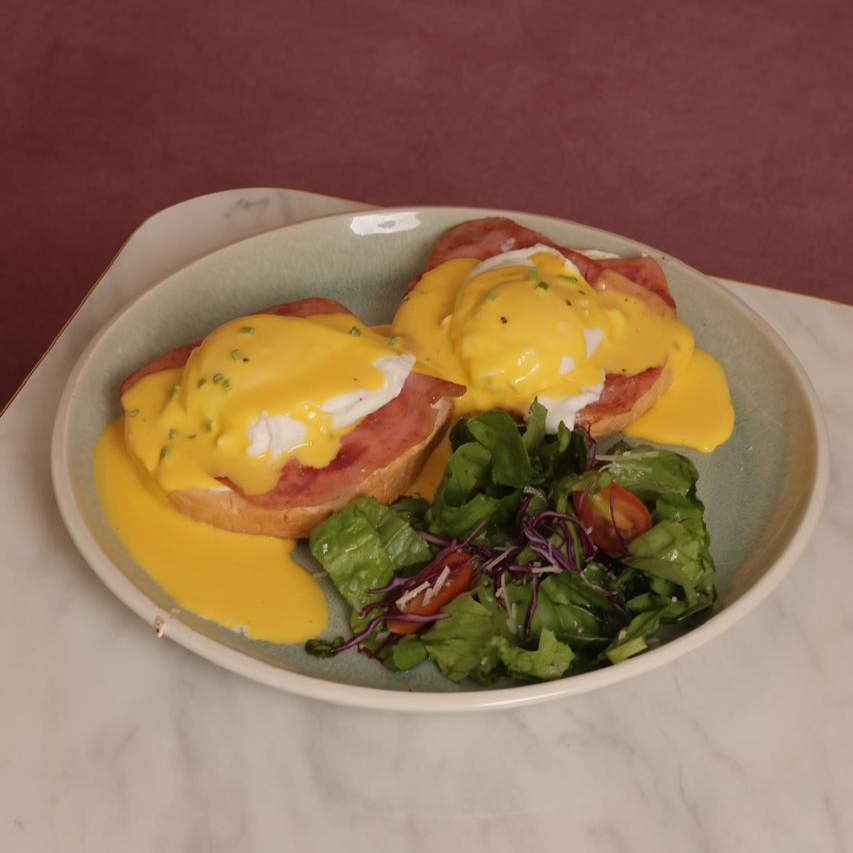 Huevos Benedictinos