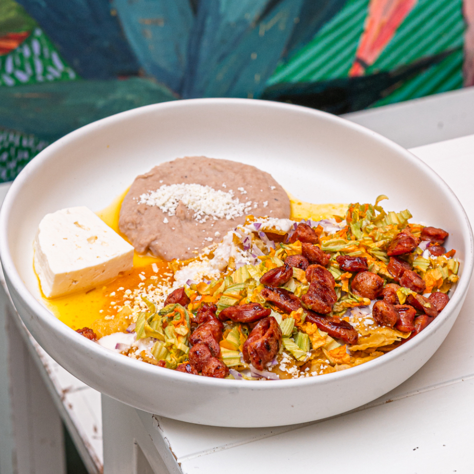 Chilaquiles Flor de Calabaza