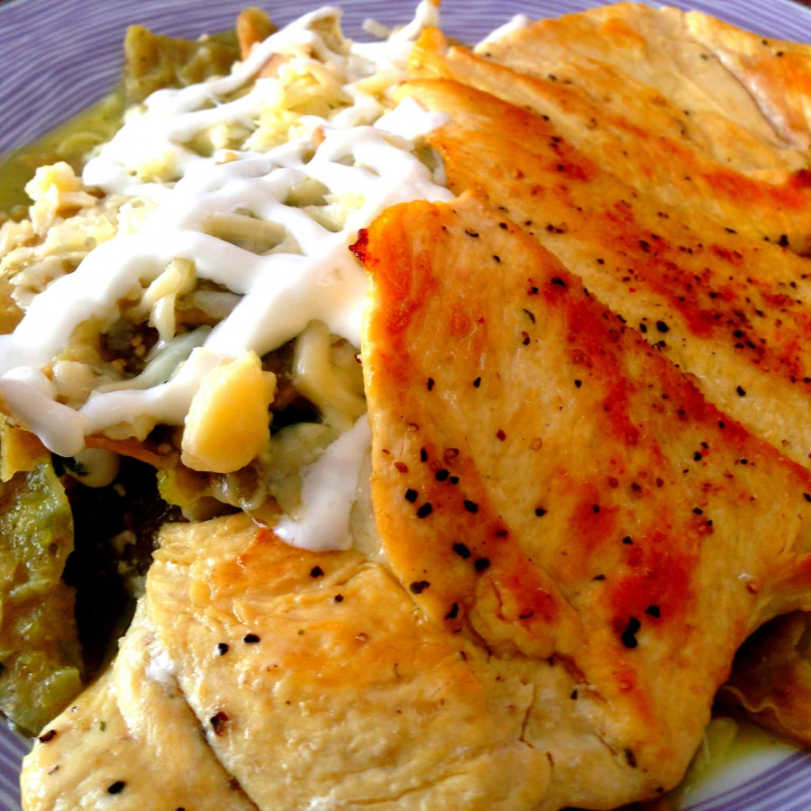 Chilaquiles con Pechuga