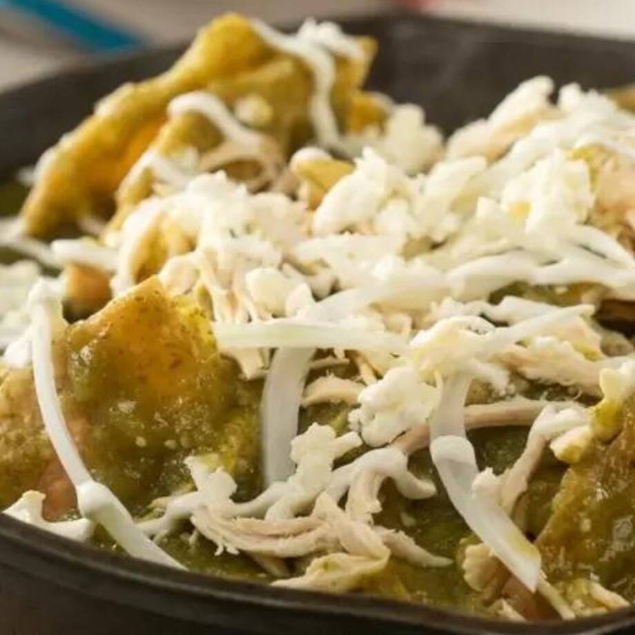 CHILAQUILES POLLO