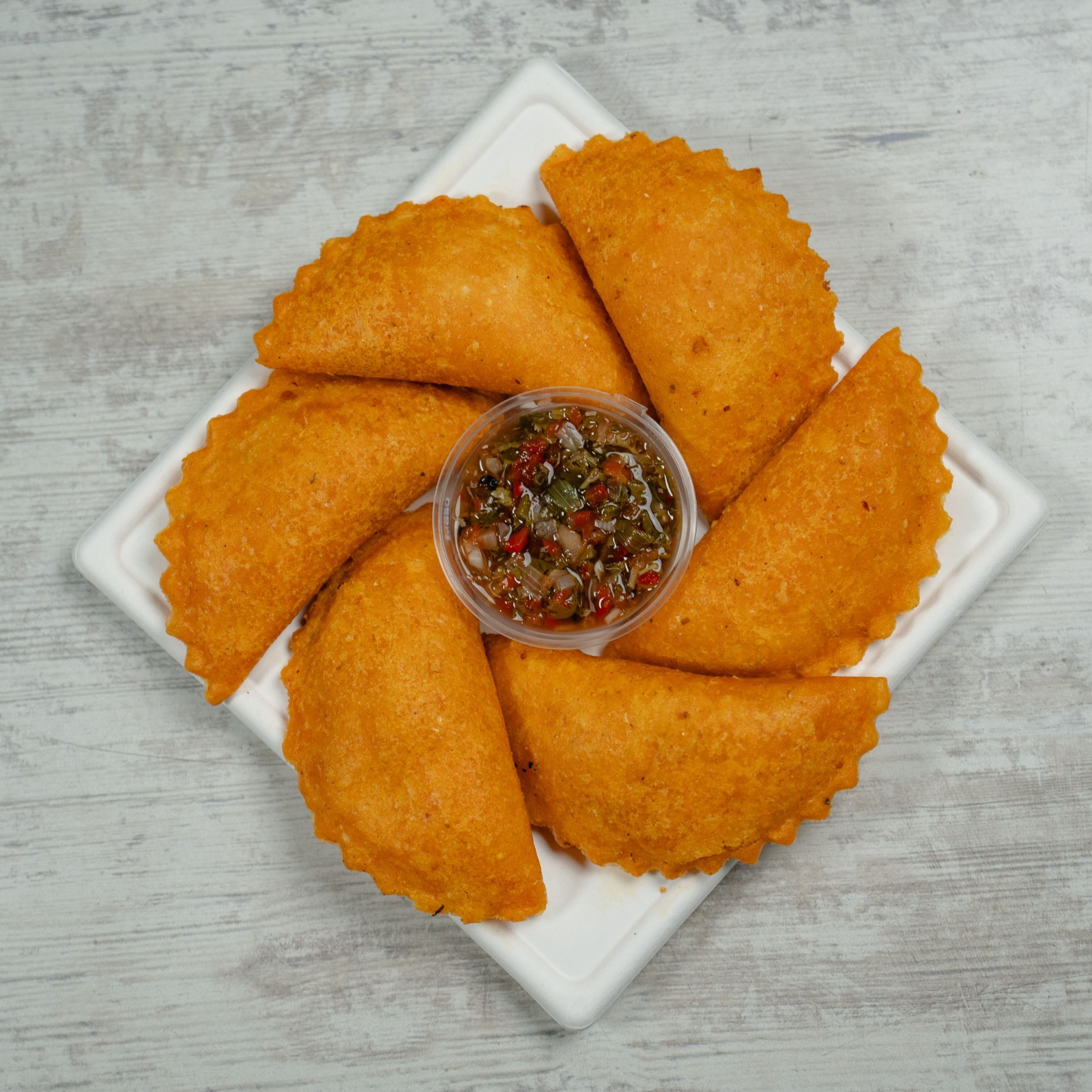 Caja empanadas de lechona x6