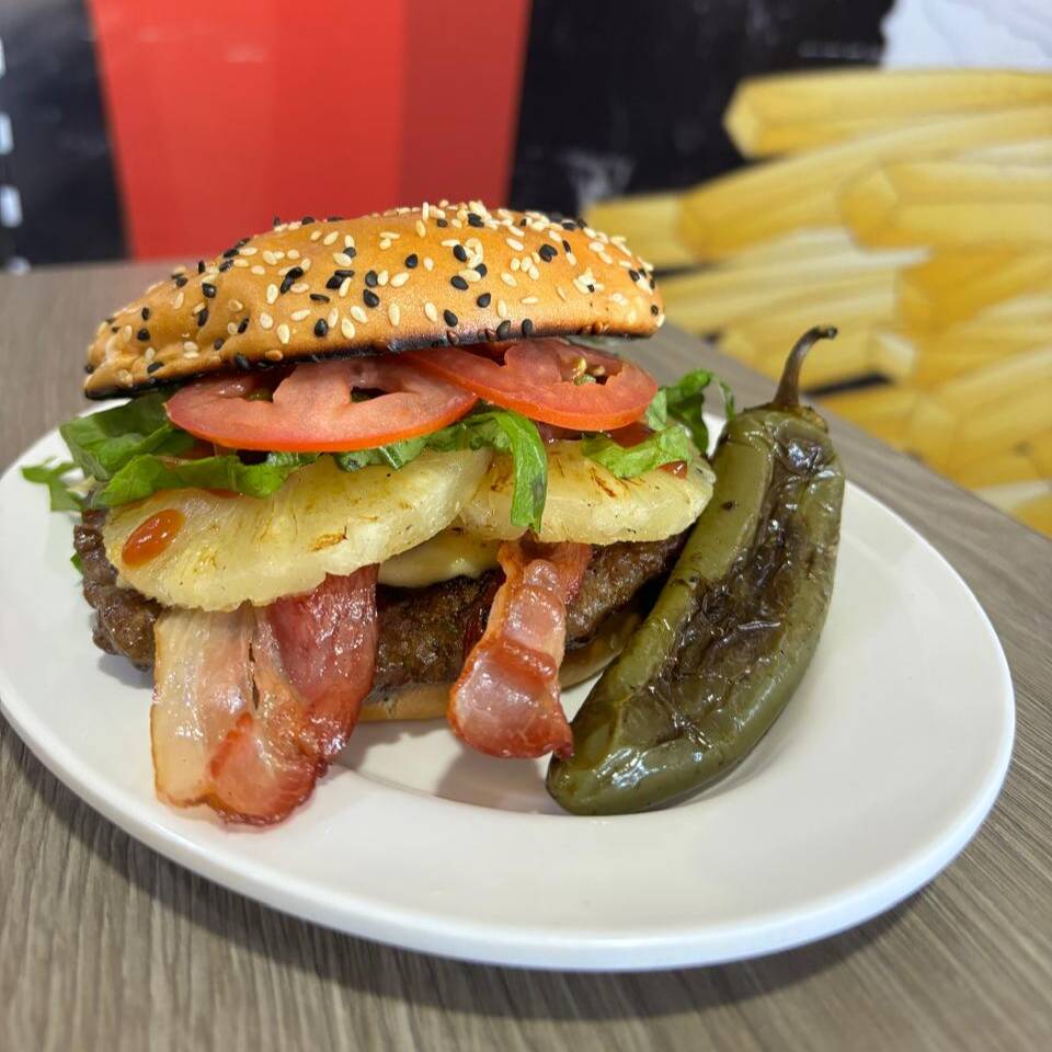 Hamburguesa Hawaiana
