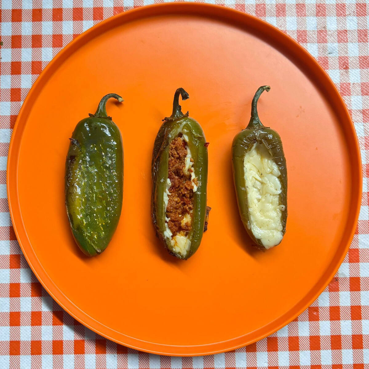 Orden de Chiles Jalapeños Rellenos