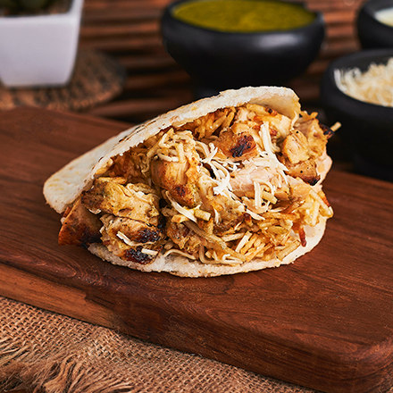 Arepa POLLO Y CHAMPIÑONES