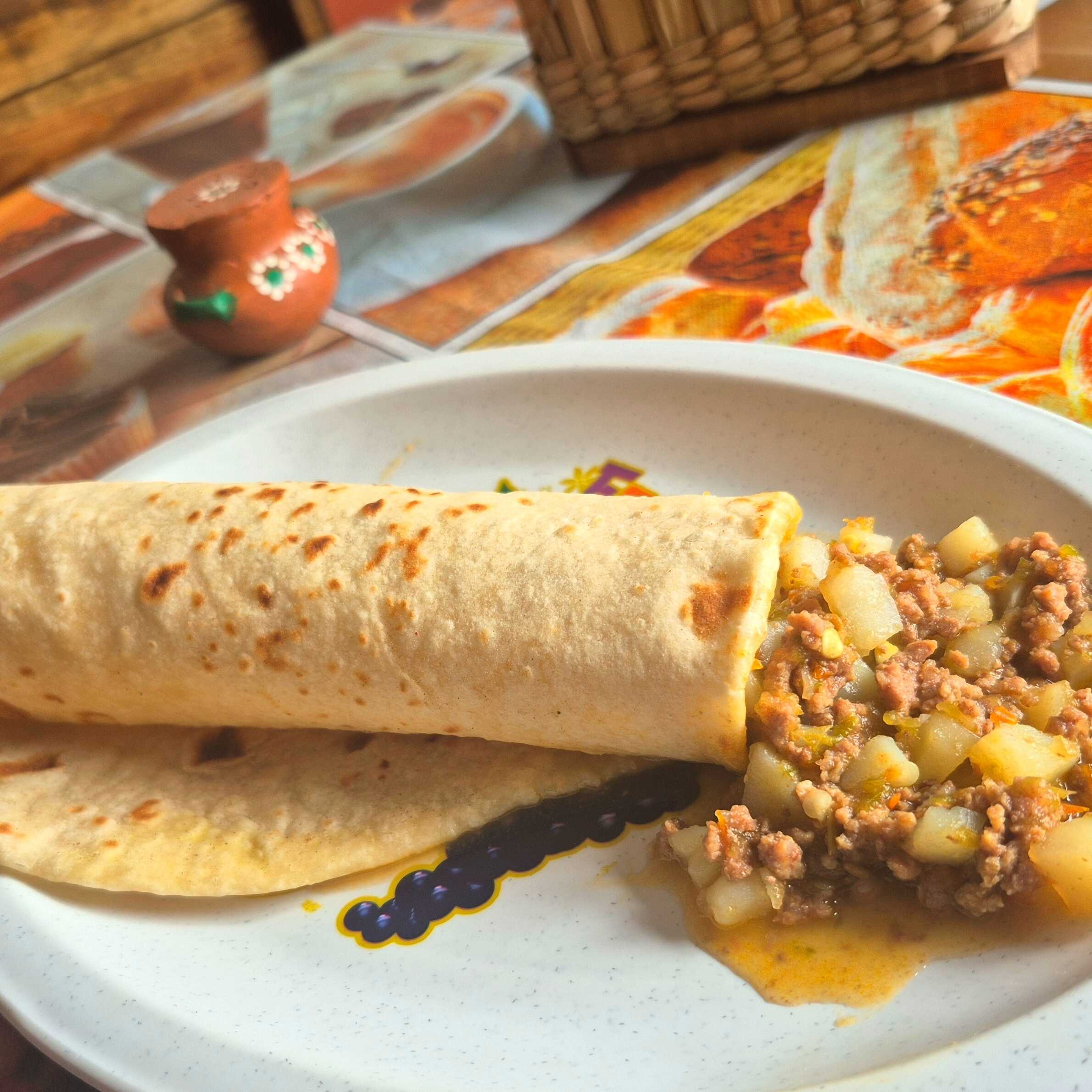 Burrito de Picadillo Verde