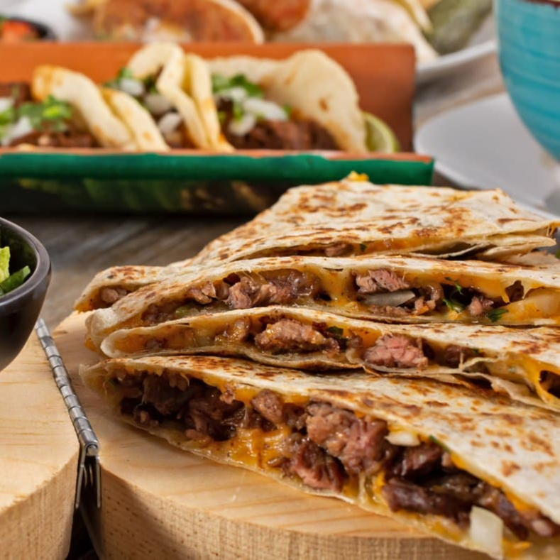 MEGA QUESADILLA CAMPECHANA