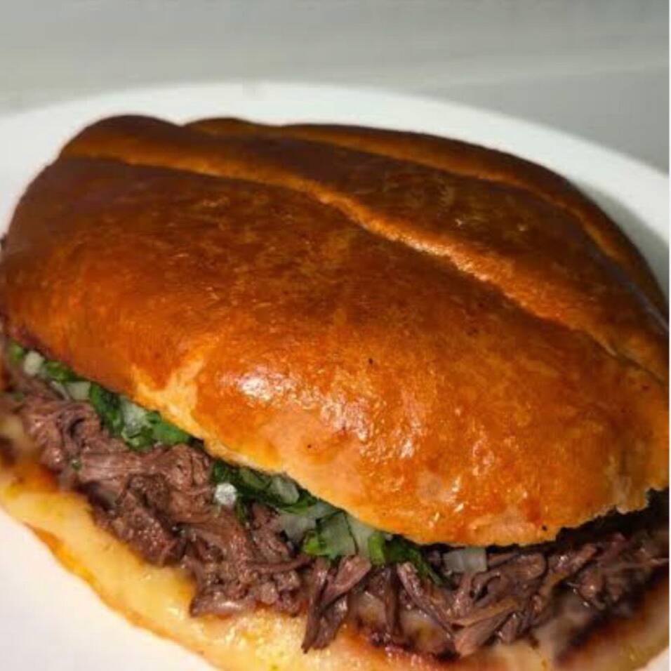 Torta De Birria