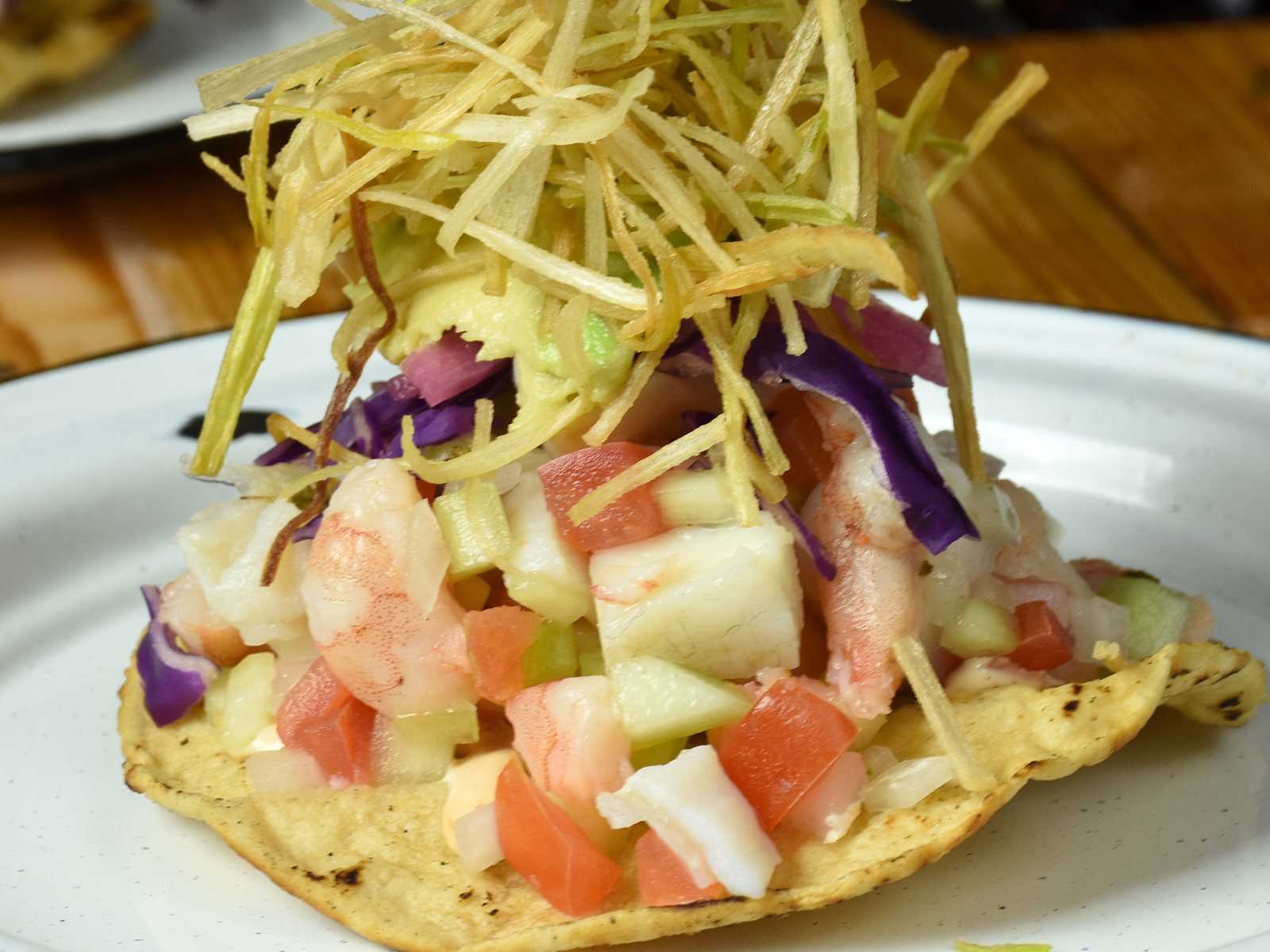 Tostada Mixta