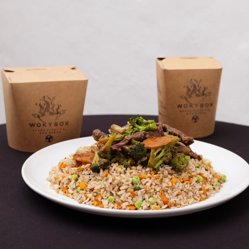Arroz Frito y Res con brocoli (Grande)