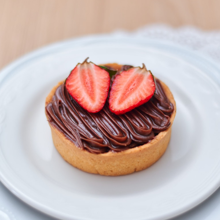 Crocante e com o sabor marcante essa tartelete de chocolate vai ganhar seu coração.