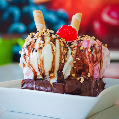 Brownie con Helado