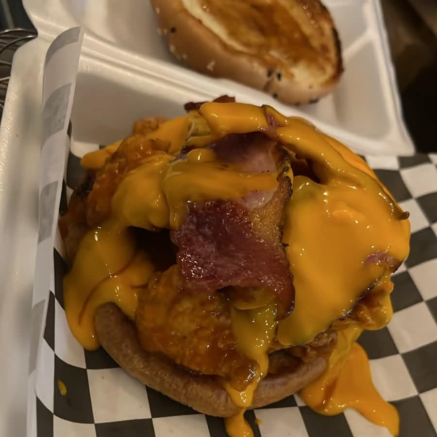 Hamburguesa Chesse Boneless