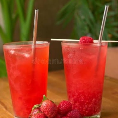 Agua de Frutos Rojos 500 Ml
