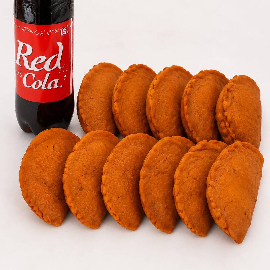Paquete Bendecido (12 Empanadas + 1 Refresco Gde)