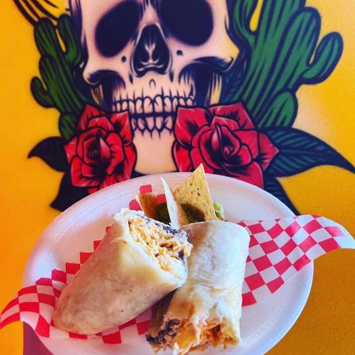 Burrita de Pollo Tinga