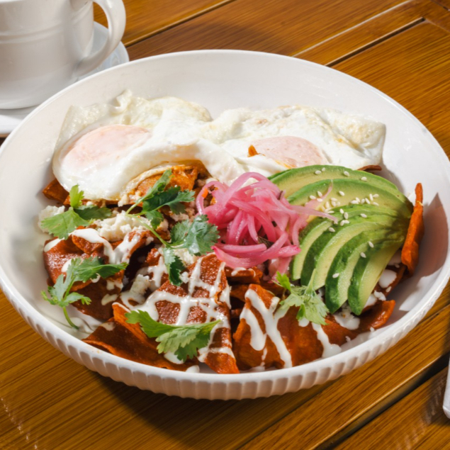 Chilaquiles con Huevo