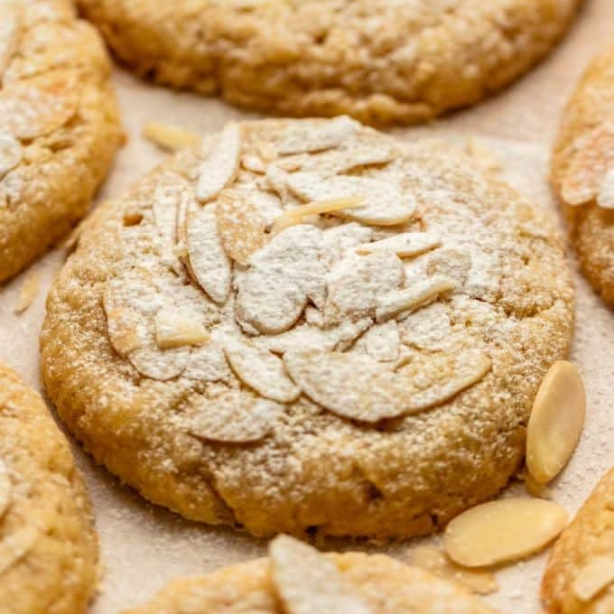 Crumbl Cookie Almendras