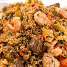 Chaufa Mixto de Carne y Pollo*
