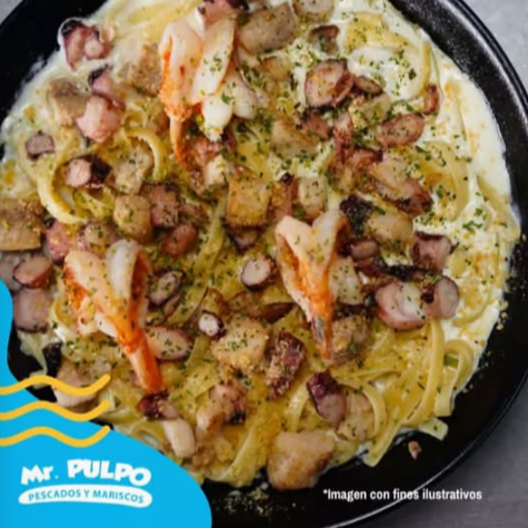 Pasta Mantequilla con Mariscos
