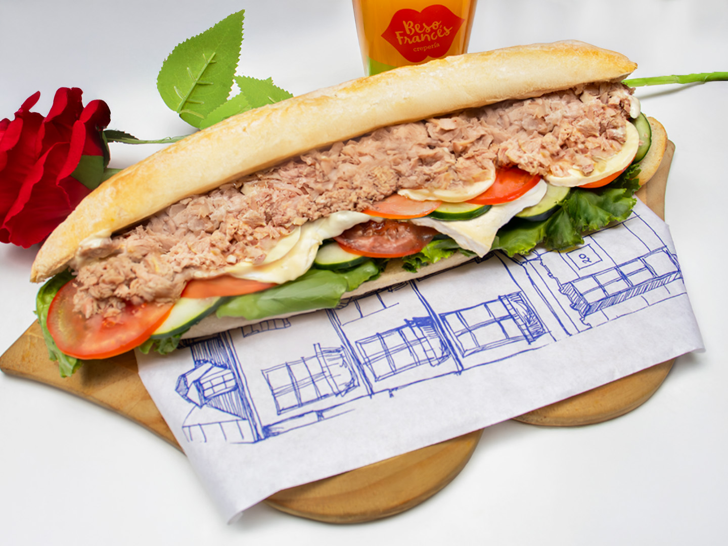 Sándwich Baguette Atún, Brie, Ensalada