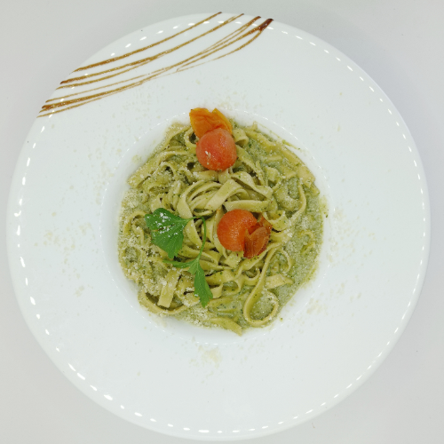 Fettuccini al Pesto