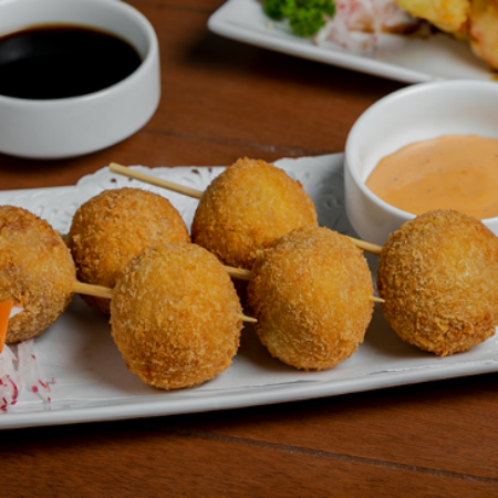 Kushiague de queso fildelfia