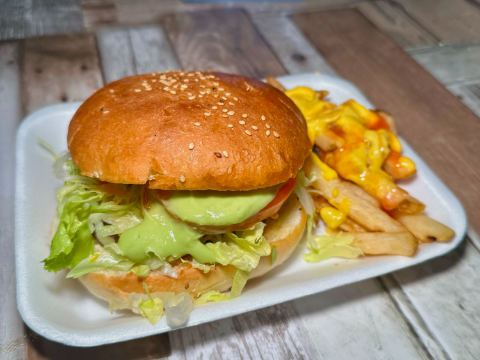 HOT DOGS Y HAMBURGUESAS EL ZURDO